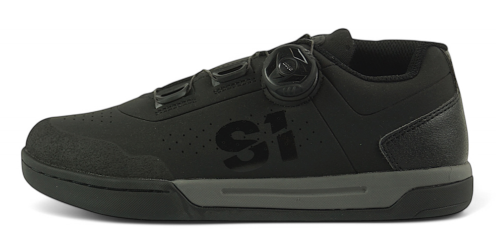 S1 Accel Race Shoes Black