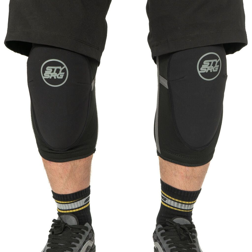 Staystrong Knee pad Conflict